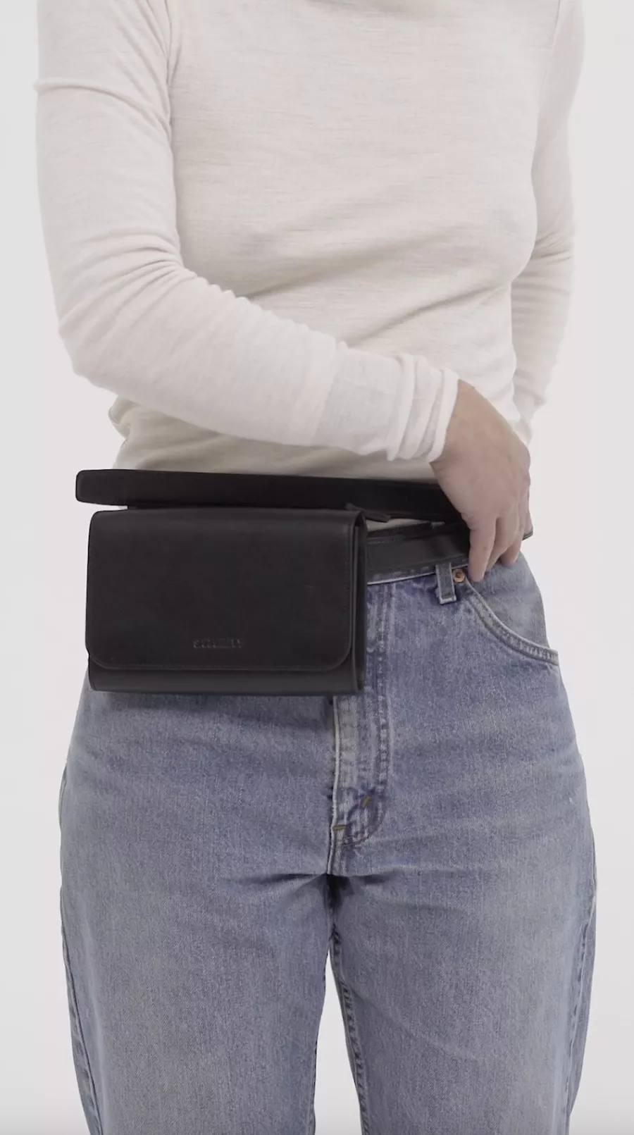 Habit 24 Cross Pouch